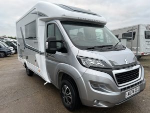 Autosleeper Broadway EK TB LP, Peugeot 2.2 165 BHP