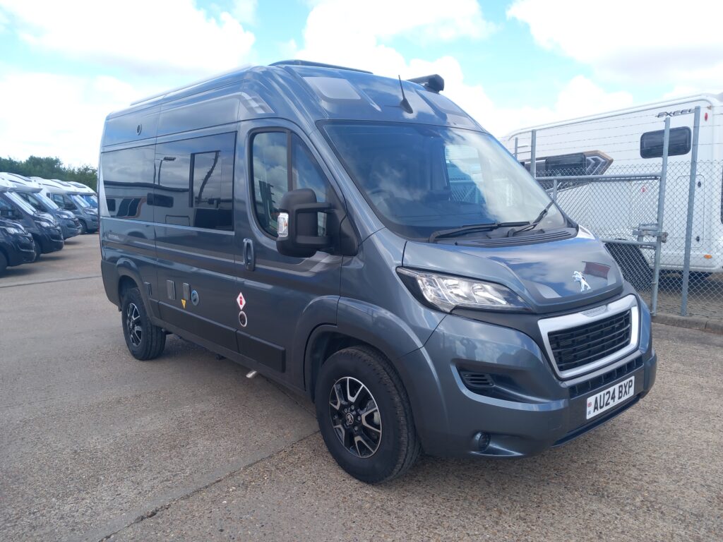 Auto-Sleepers Symbol, Peugeot 2.2 165bhp Manual