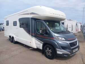 Auto-Trail Frontier Comanche, Fiat 2.3 180BHP Manual