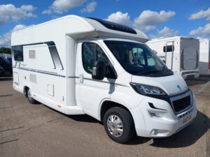 Bailey Approach 68-2 Autograph, Peugeot 2.0 160BHP Manual