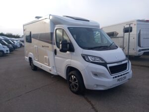 Elddis Accordo 120, Peugeot 2.2 140 BHP Diesel Manual