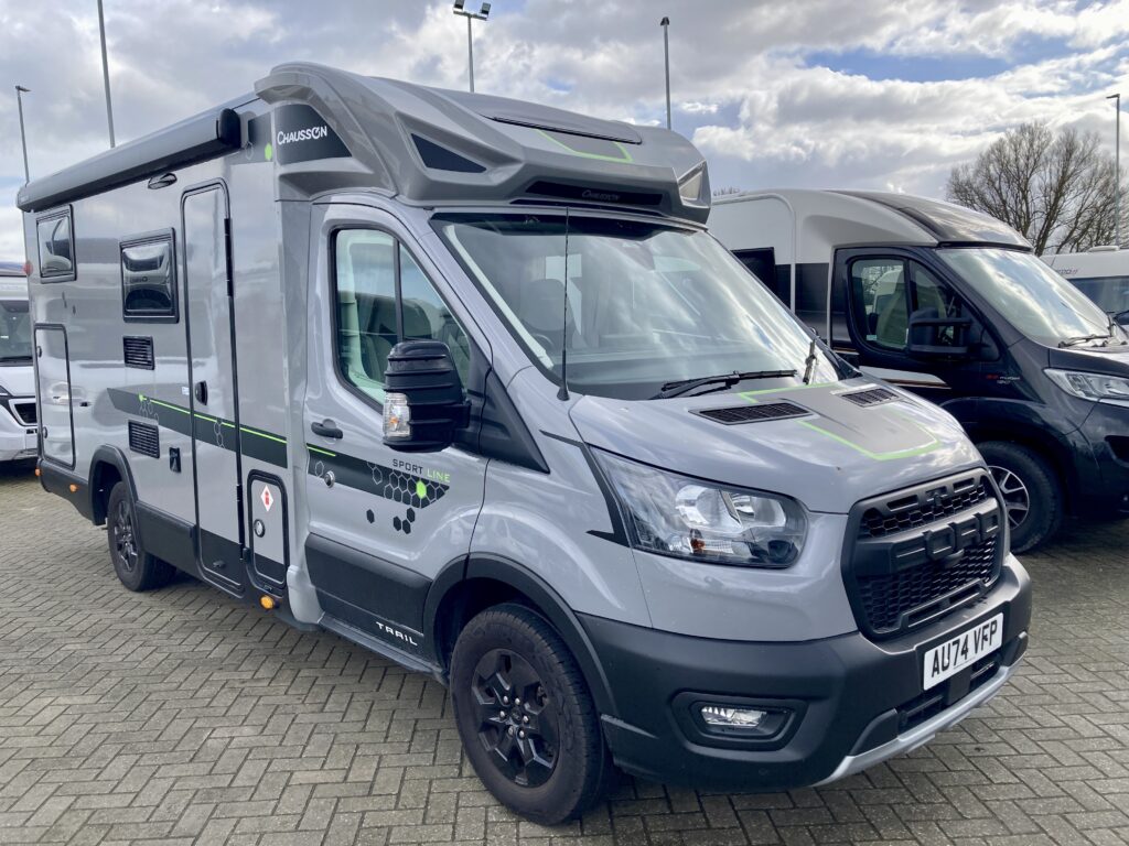 Chausson Sportline S697, Ford 2.0 165BHP Automatic