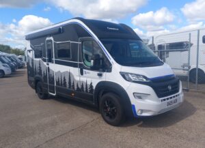 Chausson X650 Exclusive, Fiat 2.2 140hp Manual